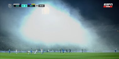 Argentina: Incidente grave la meciul Gimnasia – Boca Juniors. Un suporter a murit - VIDEO