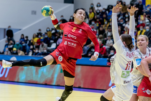 Handbal feminin: Ungaria - România, scor 33-28, în meci amical la Tatabanya, înaintea CE2022; a fost meciul 100 între cele două echipe