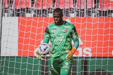 Fotbal: Portarul de la FC Lorient ratează CM din cauza unei accidentări