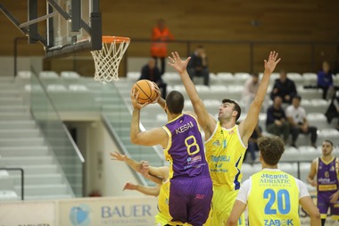 Baschet masculin: SCM Timişoara, prima înfrângere în competiţia central-europeană Alpe Adria Cup