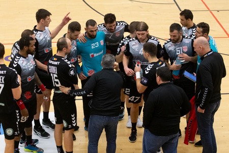 Handbal masculin: Dinamo Bucureşti - Wisla Plock, scor 32-27, în grupa A din Liga Campionilor Machineseeker