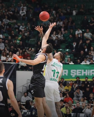 Baschet: U BT Cluj, a patra înfrângere în grupele 7 Days EuroCup, cu finalista competiţiei Bursaspor