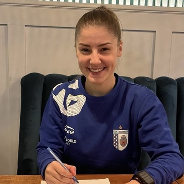 Handbal feminin: Extrema Alexandra Dindiligan, încă două sezoane la CSM Bucureşti