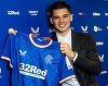 Ianis Hagi a semnat un nou contract cu Glasgow Rangers. Fotbalistul român, elogiat de antrenorul Michael Beale