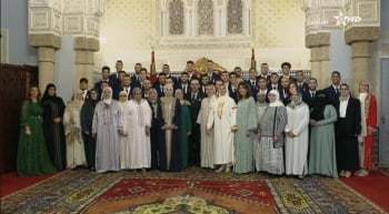 Jucătorii Marocului, decoraţi de regele Mohammed VI. Ei au fost prezenţi la ceremonie alături de mamele lor - VIDEO