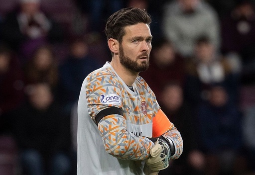 Internaţionalul scoţian Craig Gordon are dublă fractură de tibie şi peroneu şi nu va mai juca în acest sezon