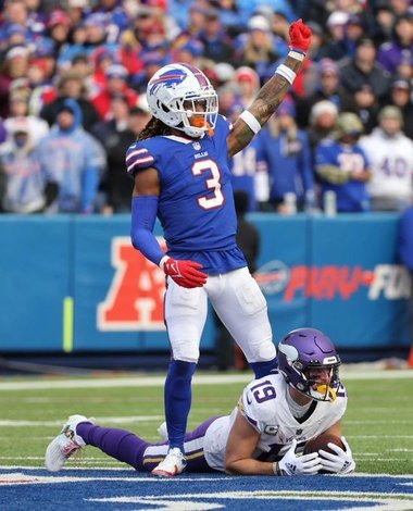 Fotbal american: Damar Hamlin, în continuare în stare critică. Emoţie în SUA după stopul cardiac suferit de jucătorul de la Buffalo Bills