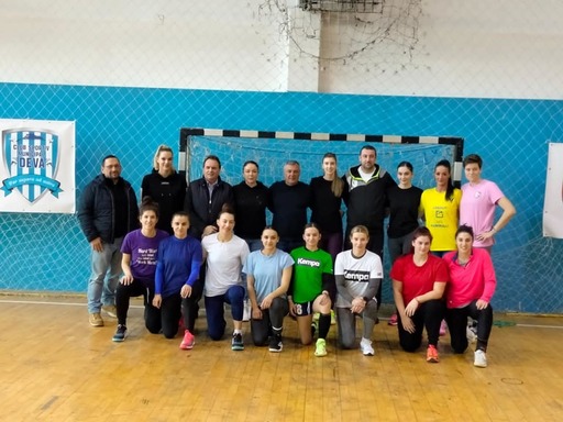 Handbal feminin: Valentina Elisei Ardean, antrenor secund la CSM Deva după retragerea din activitatea de jucătoare