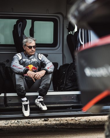Raliul Dakar: Carlos Sainz a anunţat în cele din urmă că abandonează