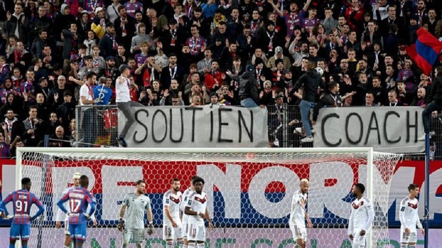 Franţa: Sochaux a refuzat amânarea unui meci programat în ziua în care este înmormântată soţia antrenorului echipei adverse