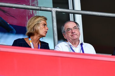 Directoarea suspendată a Federaţiei Franceze de Fotbal a suferit un infarct