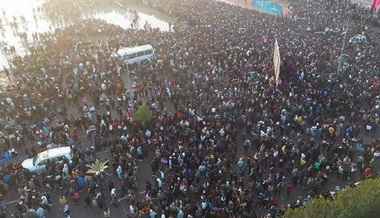 Busculadă la stadionul din Irak pe care se va disputa finala arbitrată de Istvan Kovacs: Cel puţin o persoană a murit, 60 au fost rănite - VIDEO