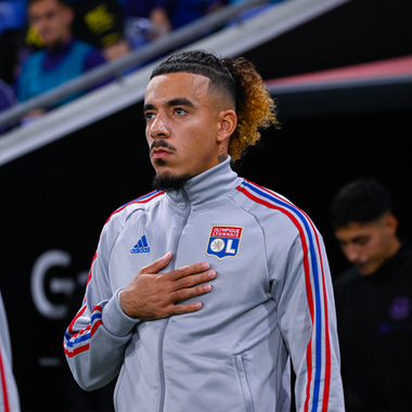 Fundaşul Gusto, transferat de la Olympique Lyon la Chelsea pentru 30 de milioane de euro. Jucătorul va rămâne la echipa franceză până la finalul sezonului
