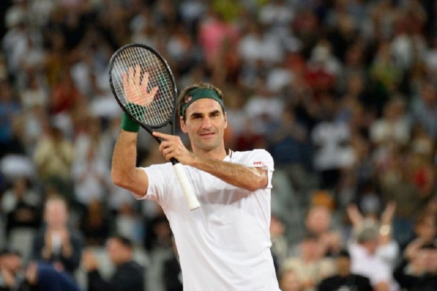 Roger Federer s-a fotografiat alături de componentele trupei Blackpink la Paris. Imaginea a devenit virală pe Instagram