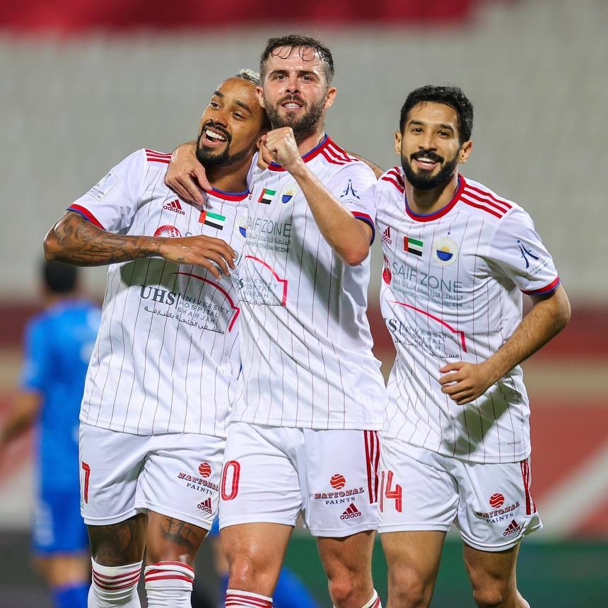Echipa Al Sharjah, pregătită de Cosmin Olăroiu, s-a calificat în sferturile Cupei Preşedintelui din Emiratele Arabe Unite