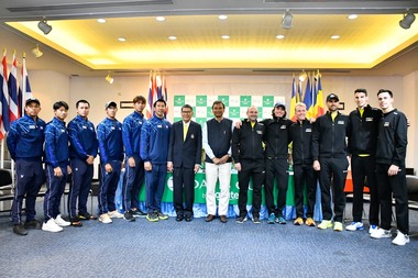Nicholas David Ionel - Yuttana Charoenphon, în primul meci al întâlnirii Thailanda - România din play off-ul Grupei 1 Mondiale a Cupei Davis