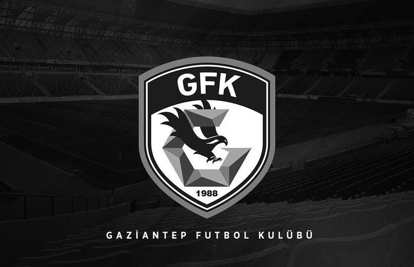 Cutremur în Turcia - Gaziantep, clubul la care este legitimat Alexandru Maxim, a anunţat că nu va mai juca în acest sezon în campionat
