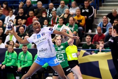 Handbal feminin: CSM Bucureşti, eşec cu Krim şi locul 2 în grupa A din Liga Campionilor; CSM şi Rapid nu mai pot juca în sferturi