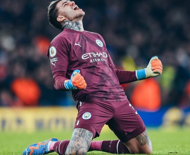 Premier League: Manchester City a învins cu 3-1 Arsenal, într-o restanţă în etapa a 12-a. Cele două echipe sunt la egalitate în fruntea clasamentului