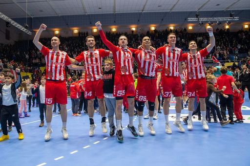 Handbal masculin: Dinamo Bucureşti, înfrângere cu liderul PSG, dar se bucură de calificarea în optimile Ligii Campionilor