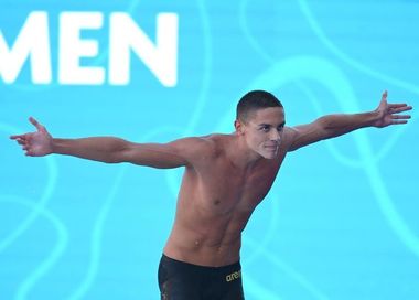 David Popovici, ales înotătorul anului 2022 în Europa. Constantin Popovici, cel mai bun la high diving