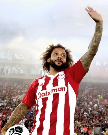 După nici un sezon, brazilianul Marcelo şi-a reziliat contractul cu Olympiakos Pireu