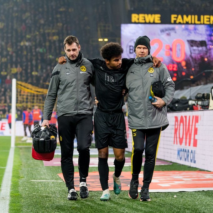 Adeyemi (Borussia Dortmund) va fi indisponibil trei săptămâni