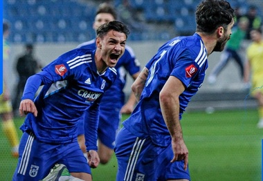 Superliga: FCU Craiova 1948 - CS Mioveni, scor 2-1, victorie venită datorită unui gol marcat în minutul 90. Jocul a fost întrerupt cinci minute după ce în arenă s-au folosit gaze lacrimogene
