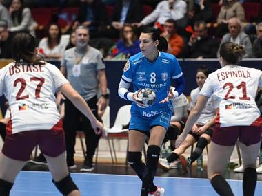 CS Rapid a primit amendă din partea FRH pentru scandările fanilor împotriva Cristinei Neagu