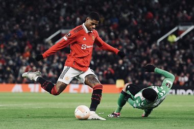 Liga Europa: Victorie categorică pentru Manchester United – 4-1 cu Betis. Victorii şi pentruu Juventus şi Sevilla