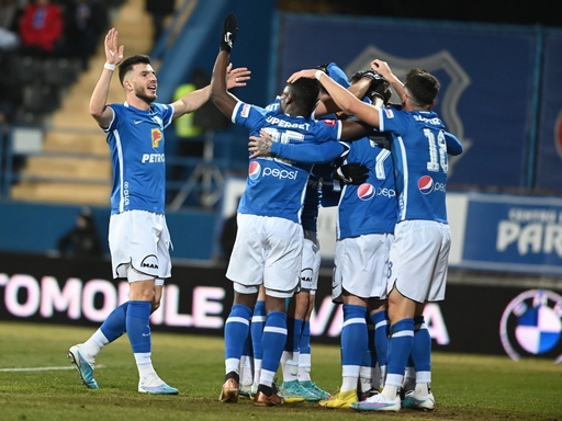 Liderul Superligii, Farul Constanţa, va disputa un meci amical cu PAOK Salonic, echipă pregătită de Răzvan Lucescu