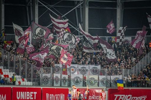 Superliga: Meciul Sepsi OSK - Rapid a început cu o întârziere de 5 minute, după un protest al jucătorilor rapidişti - FOTO