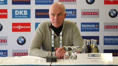 Poliţia norvegiană îl acuză de corupţie pe fostul preşedinte al Federaţiei Internaţionale de Biatlon, Anders Besseberg