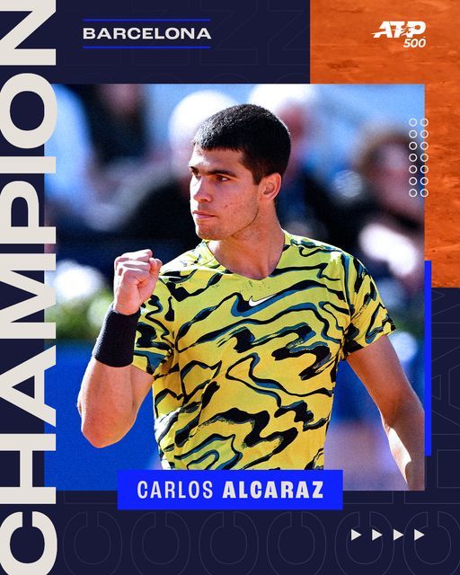 Carlos Alcaraz l-a învins pe Stefanos Tsitsipas în două seturi şi şi-a păstrat titlul la Barcelona