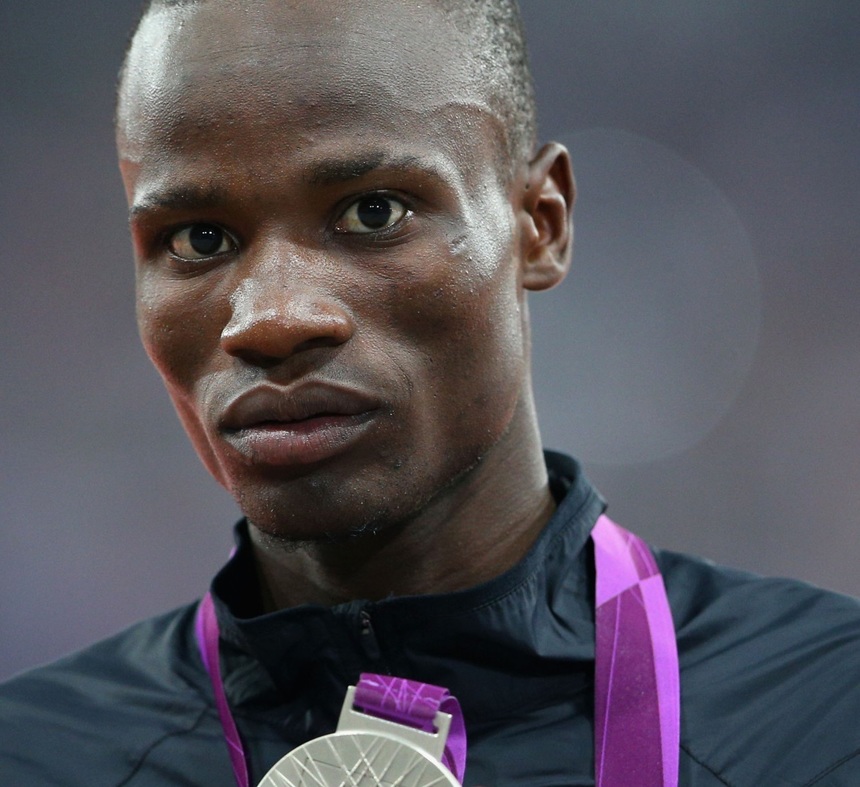 Atletul Nijel Amos, suspendat pentru dopaj, va vinde pentru familia sa medalia de argint de la JO din 2012