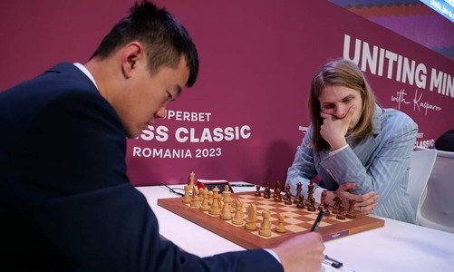 Superbet Chess Classic România: Richard Rapport, remiză cu noul campion mondial Ding Liren / Americanul Fabiano Caruana conduce înaintea ultimei runde - FOTO