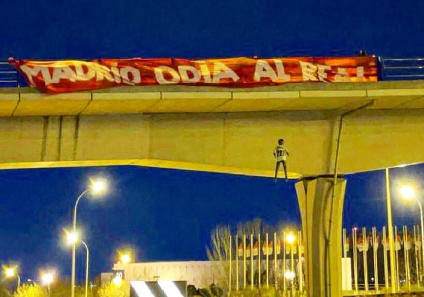 Spania: Patru persoane arestate în legătură cu un manechin cu tricoul lui Vinicius Jr. spânzurat de un pod înainte de derbiul Real Madrid – Atletico, din ianuarie