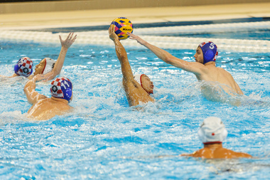 Polo: Grecia - Serbia şi Ungaria – SUA, în semifinalele CM under 20, de la Otopeni