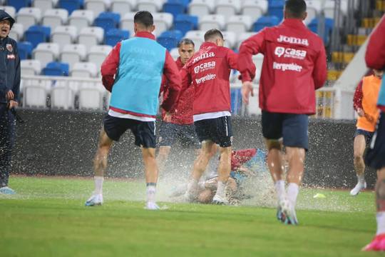 FOTO: Facebook Echipa naţională de fotbal a României