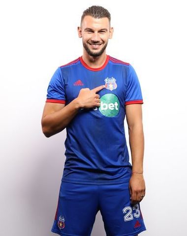 Tsvetelin Chunchukov rămâne în Steaua şi sezonul următor