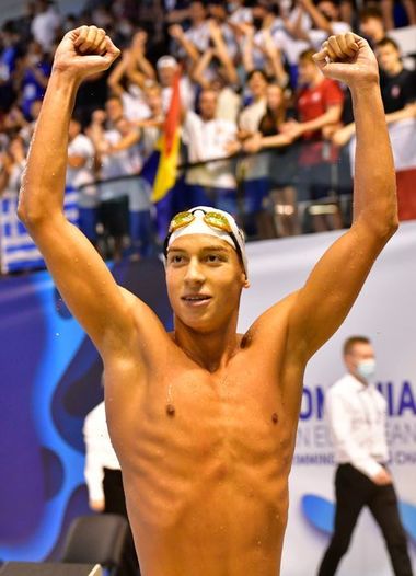 Vlad Stancu, medalie de argint în finala de la 800 m liber la Campionatul European de juniori şi calificare la JO Paris 2024