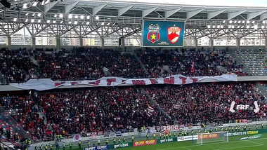 Partida CSA Steaua – Dinamo, din 18 aprilie: 10 mandate de aducere pentru tulburarea ordinii şi liniştii publice şi distrugere. Nouă persoane au acum interdicţie la meciuri