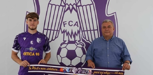 FC Argeş anunţă venirea lui Bogdan Lazăr de la Farul