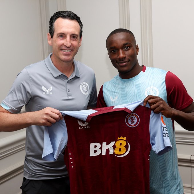 Atacantul francez Moussa Diaby a semnat cu Aston Villa