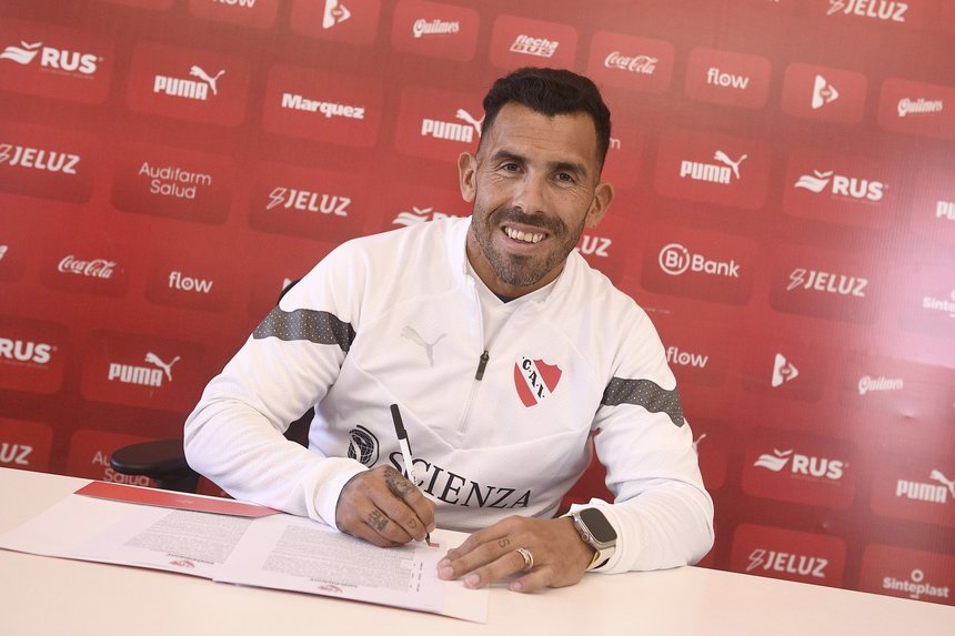 Carlos Tevez a devenit antrenorul echipei Independiente