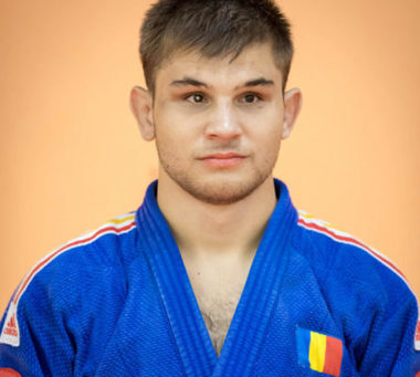 Alexandru Bologa a câştigat titlul mondial la judo pentru nevăzători şi s-a calificat pentru Jocurile Paralimpice 2024