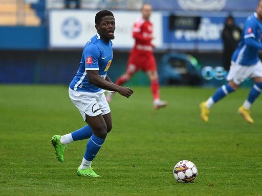 Farul l-a transferat pe Doukoure la Universitatea Cluj