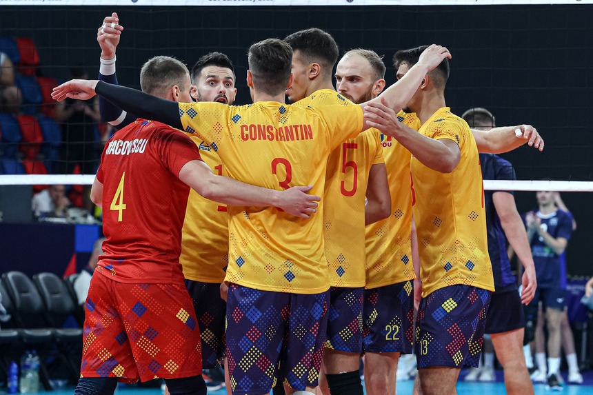 Volei masculin: România, victorie senzaţională cu campioana olimpică Franţa şi se califică în optimile Campionatului European
