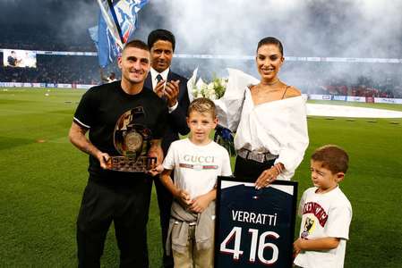 Omagiu emoţionant adus de PSG lui Marco Verratti, care părăseşte clubul francez după 11 ani - VIDEO