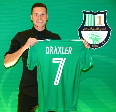 Mijlocaşul Julian Draxler a semnat cu gruparea Al-Ahli din Qatar